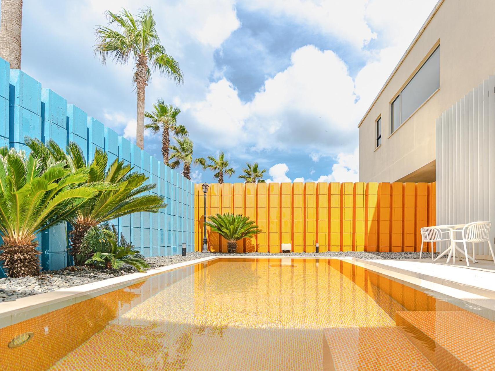 Boutique Pool Villa Namib Jeju Bagian luar foto
