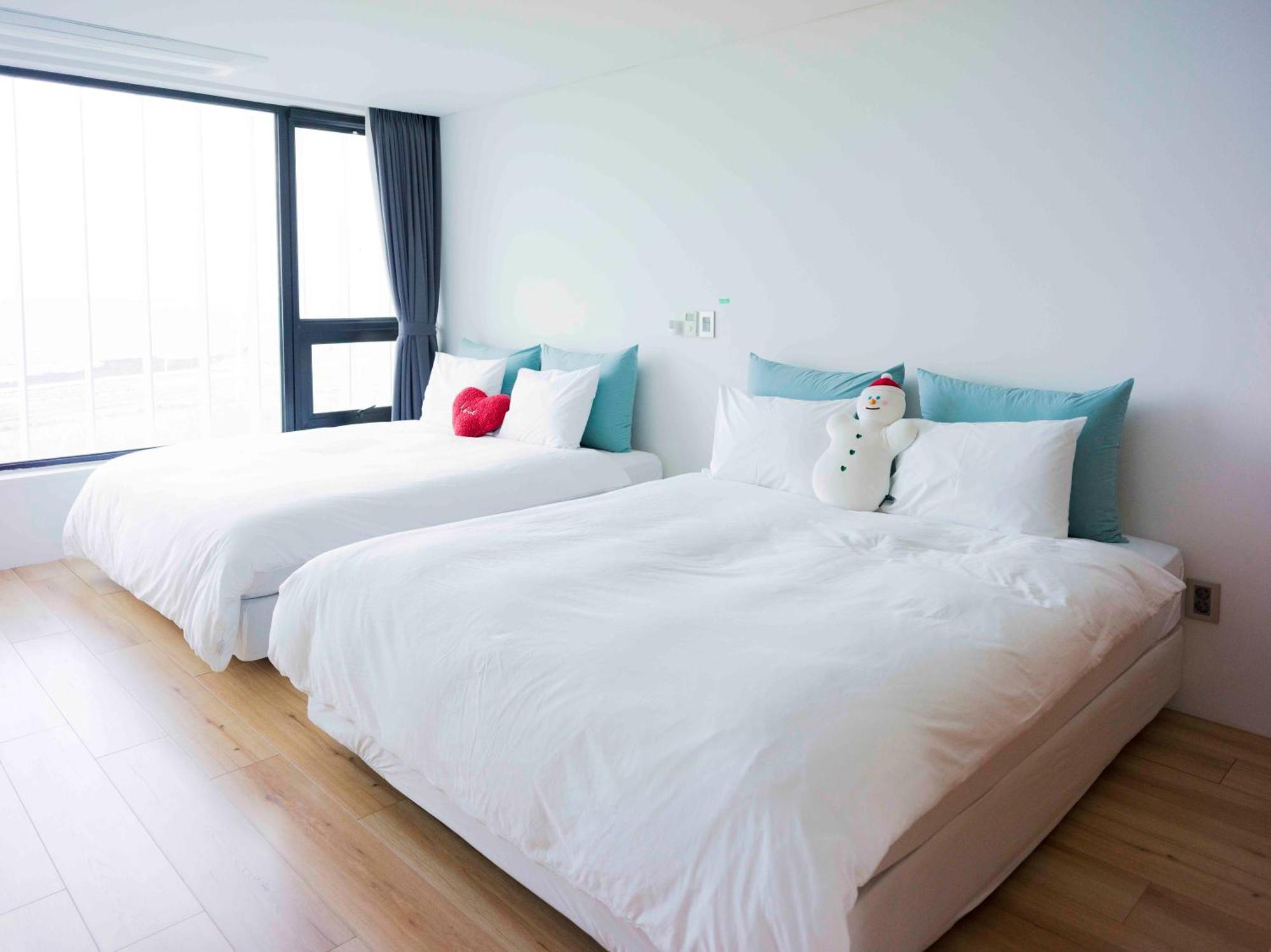 Boutique Pool Villa Namib Jeju Bagian luar foto